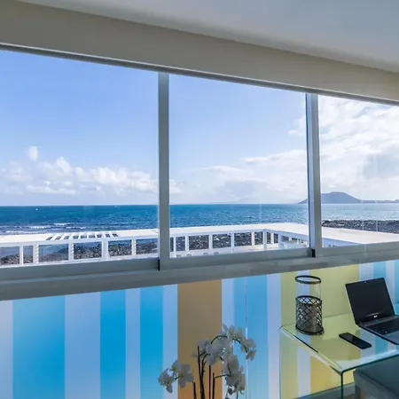 Boutique Tao Caleta Mar 3* コラレホ